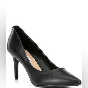Royal Leather Stiletto Pumps